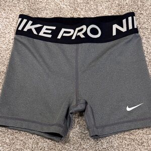 Nike Pro Dri-Fit Kids Girls Medium Shorts